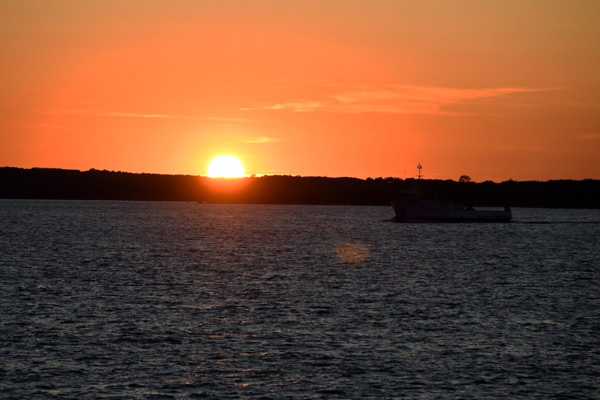 241 Beautiful sunset enroute to Cape Cod from Martha's Vineyard..jpg